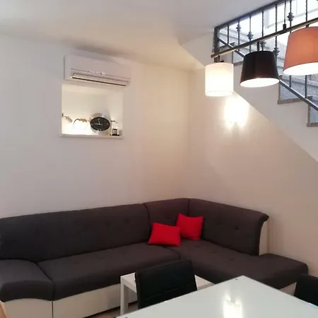 Apartment Porat