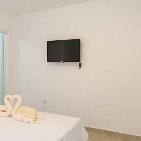 Porat Apartment *
