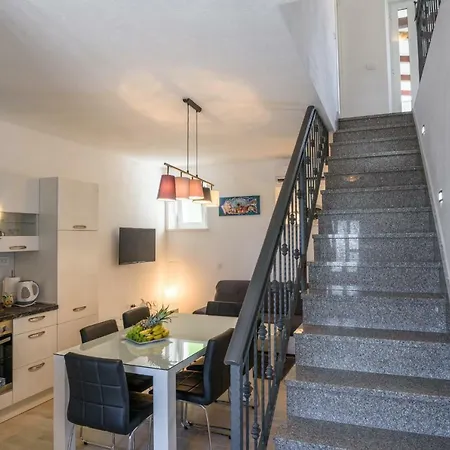 Apartment Porat